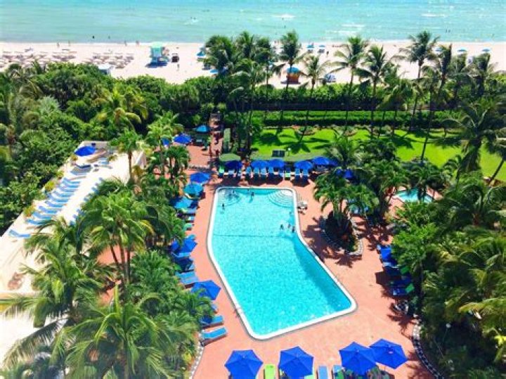 Radisson Resort Miami Beach Pool Pictures & Reviews Tripadvisor