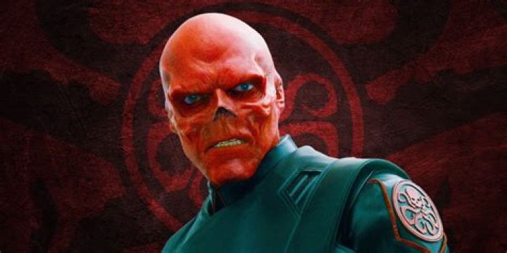 Red-Skull holding the Tesseract in Captain America The First Avenger
