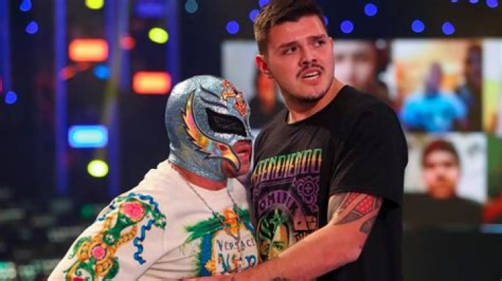 Rey and Dominik Mysterio Talk Possibly Feuding With Each Other In WWE
