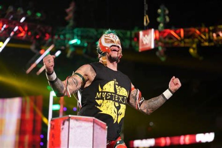 Rey Mysterio as The New Bad Guys in Batman 1966-Recasting