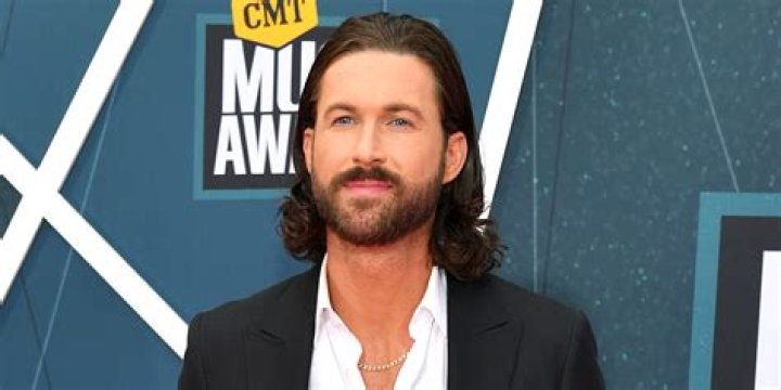 Riley Green and Reported Girlfriend Sophia Sansone Had Dated for about