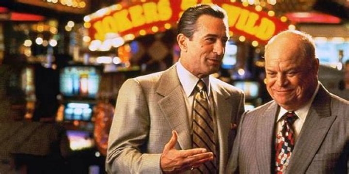 Robert De Niro grins on the Casino floor in Casino