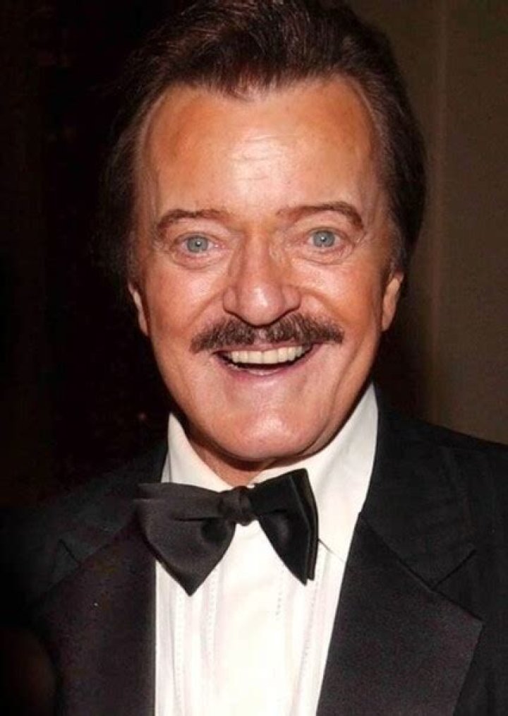 Robert Goulet Fan Casting
