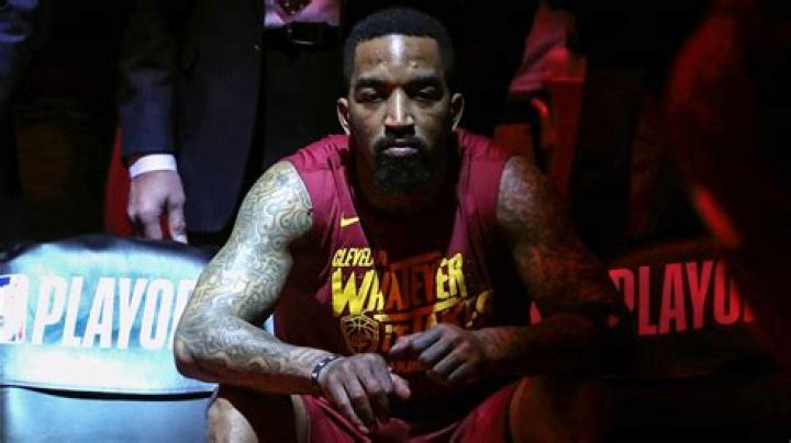 Rockets & Pelicans Interested In Cavaliers Outcast