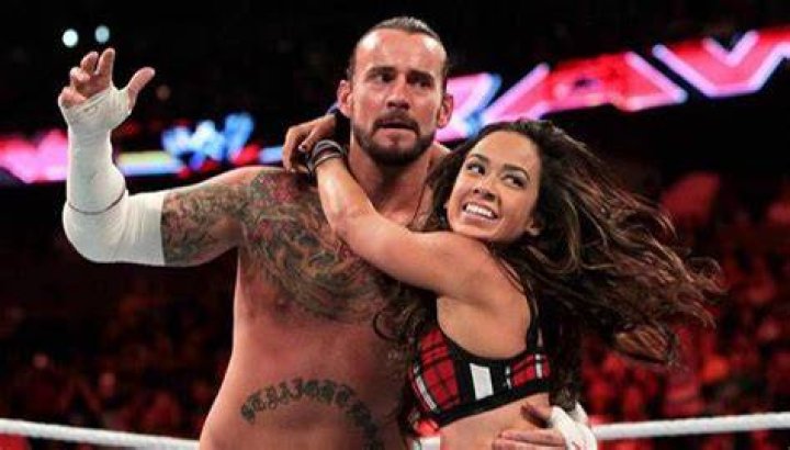 Rusev & Lana 9 Other WWE Couples That Split Up On Screen