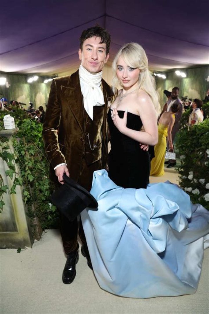 Sabrina Carpenter and Saltburn &rsquo;s Barry Keoghan Confirm Romance