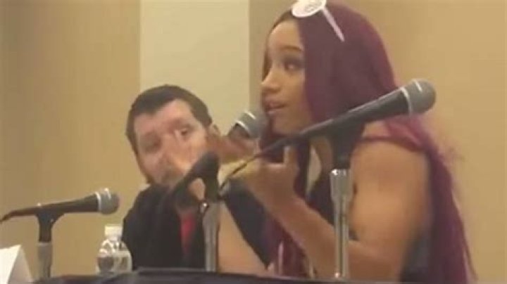 Sasha Banks Confirms Referee Knee Caused Her Concussion