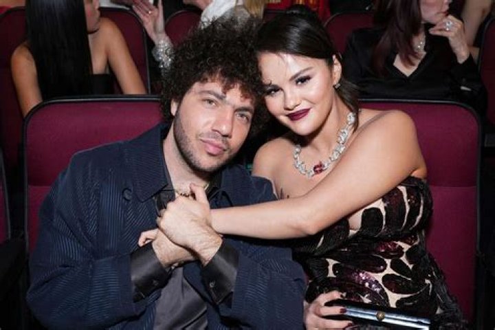 Selena Gomez Reunites With 'Wizards Of Waverly Place' Cast