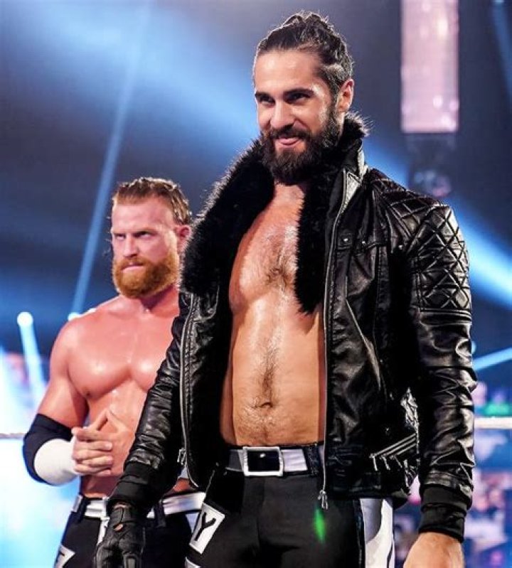 Seth Rollins & Murphy v The Mysterios Raw