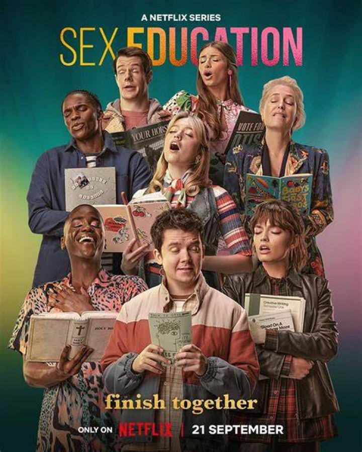 sex education season 2 screenshot main cast otis maeve eric