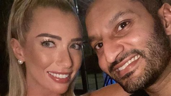 Shake akaa Abhishek Chatterjee from Love Is Blind season 2 with his new girlfriend Emily