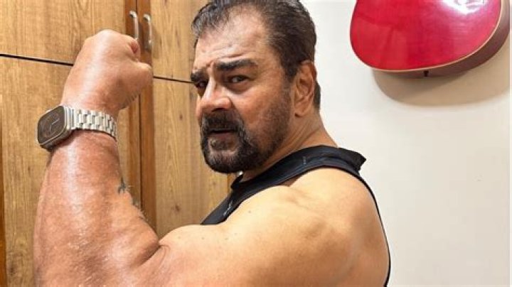 Sharat Saxena Pic