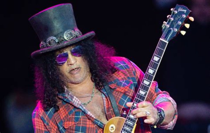 Slash in Guns n Roses November Rain