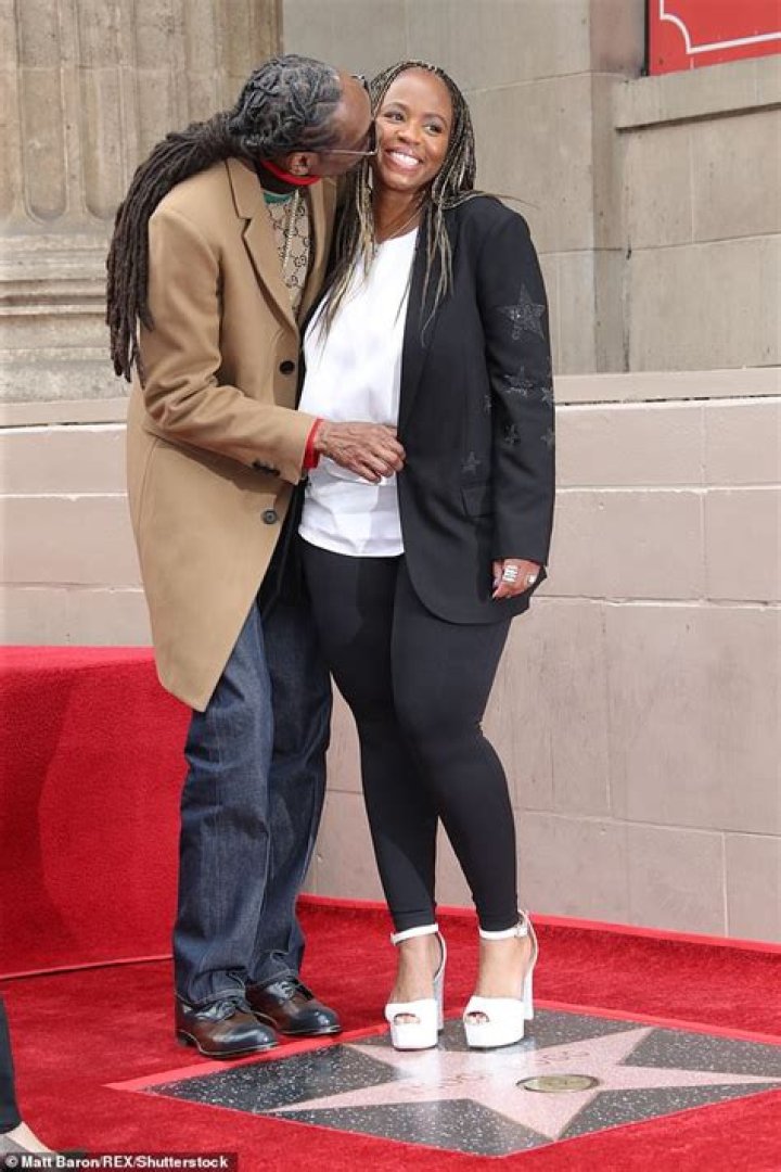 Snoop Dogg&rsquo;s Height, Weight And Body Measurements &raquo; Celebily Celebrity
