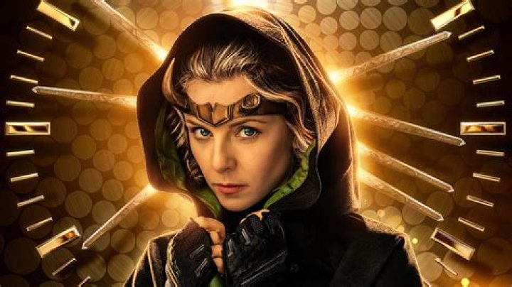 Sophia Di Martino as Sylvie, Tom Hiddleston as Loki, Marvel's Loki