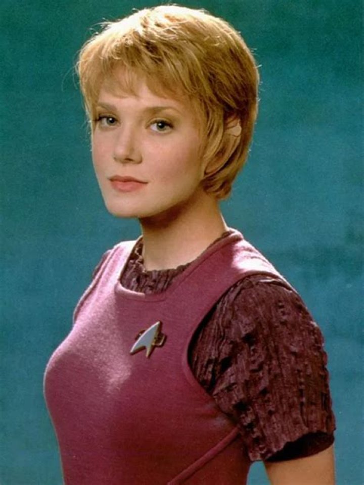Star Trek Voyager actress Jennifer Lien now age, net worth, arrest
