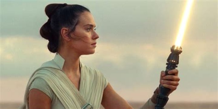 Star Wars Rey lightsaber