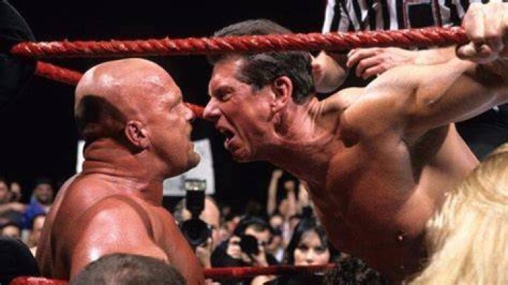 Steve Austin Vs Vince McMahon