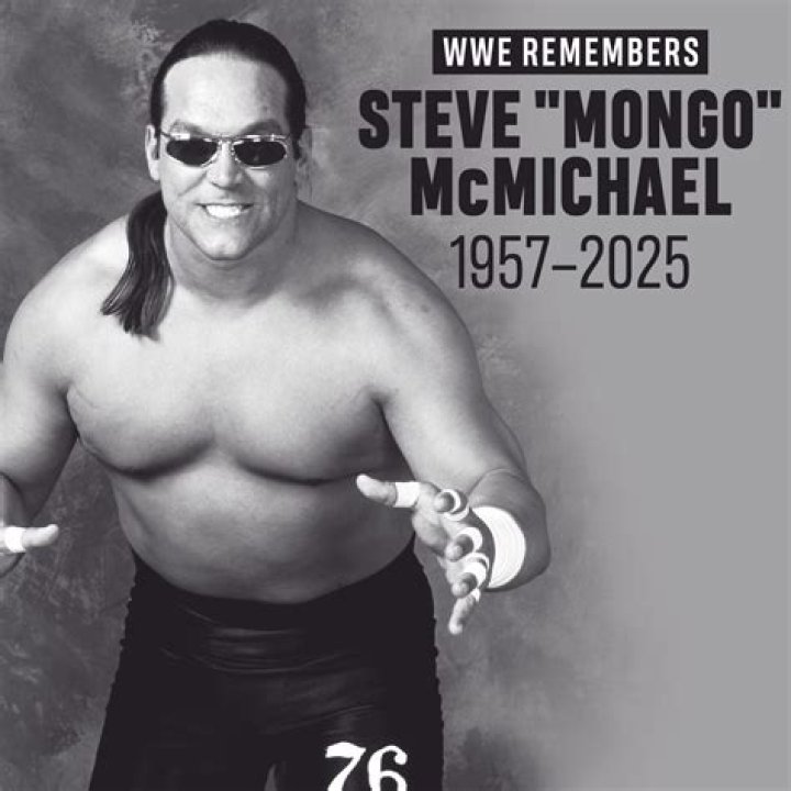 Steve-McMichael- 