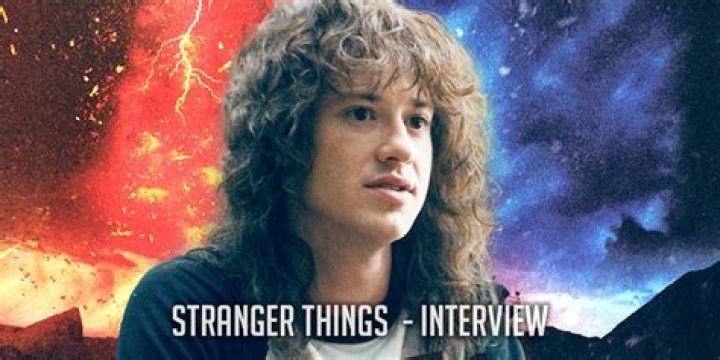 Stranger Things 4 Joseph Quinn Eddie Munson in Hellfire club shirt