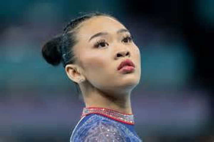 Suni Lee Talks the Olympics, Her Role Models & More CHATTHER YouTube