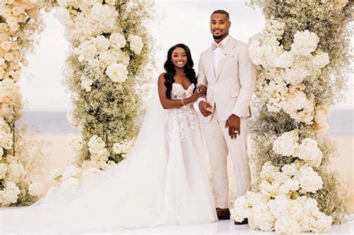 Surpassing Will Smith and Barack Obama, Simone Biles’ Fiancé, Jonathan Owens,
Splurged Whopping $300,000 to Showcase His Love