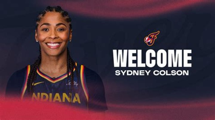 Sydney Colson's Girlfriend Held a Suprise Viewing Party For Her