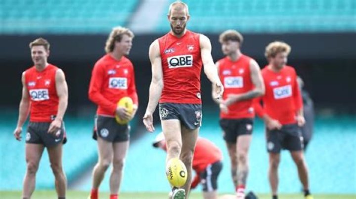 Sydney Swans star Sam Reid's wife Kim shares adorable photos of their