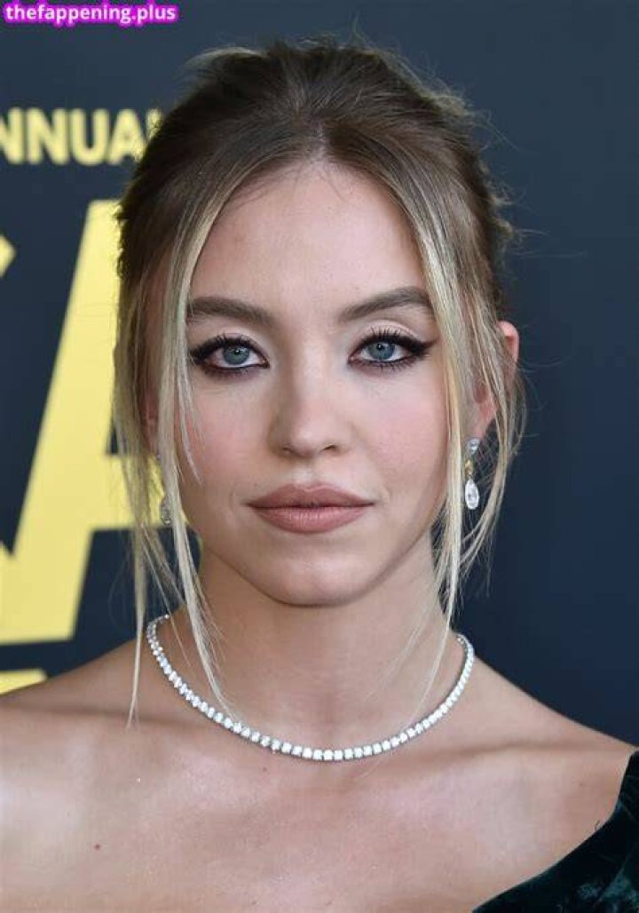 Sydney Sweeney / sydney_sweeney Nude Leaks Photo 6627 TheFappening