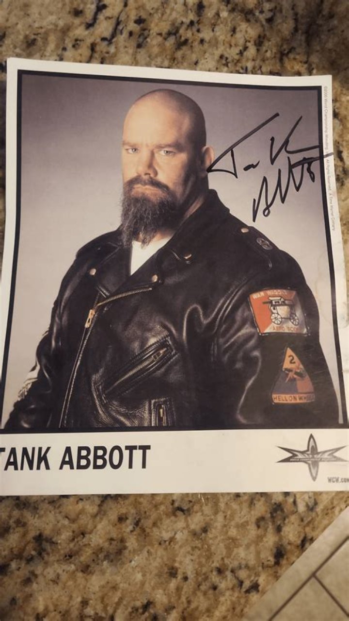 Tank Abbott Pulling A Knife On Big Al