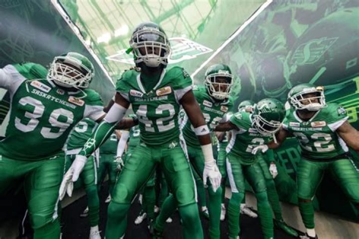 Terrell Owens Works Out With CFL Team Saskatchewan Roughriders