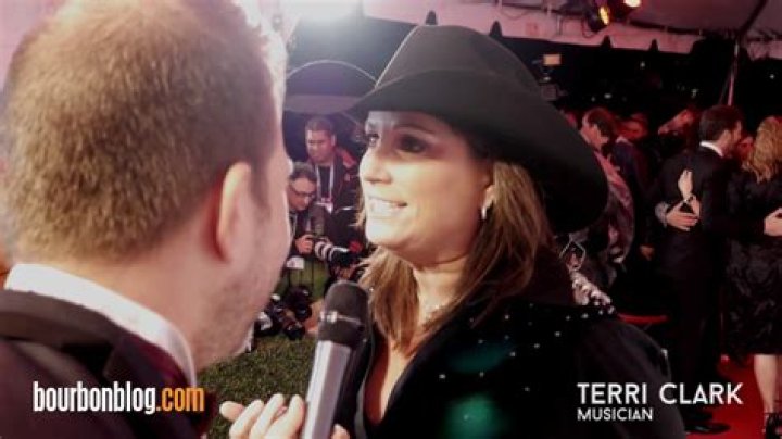 Terri Clark at Barnstable Brown House