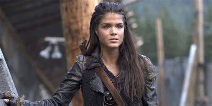 The 100 Season three Octavia Blake At The Campfire
