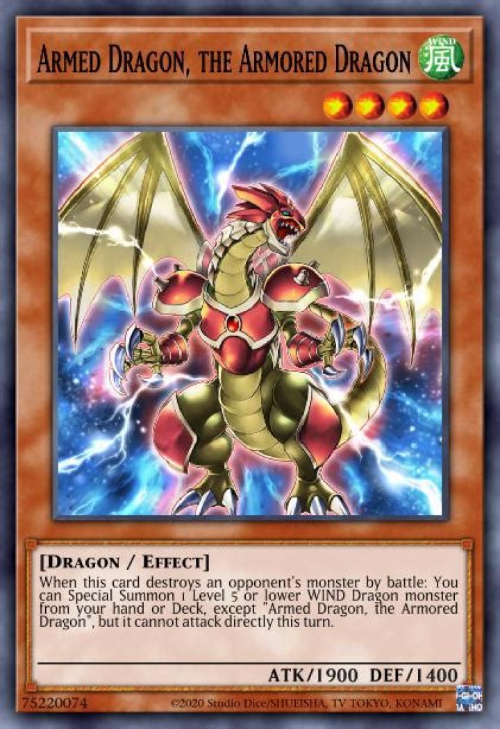 The armored dragon prepares for battle in Panzer Dragoon Saga