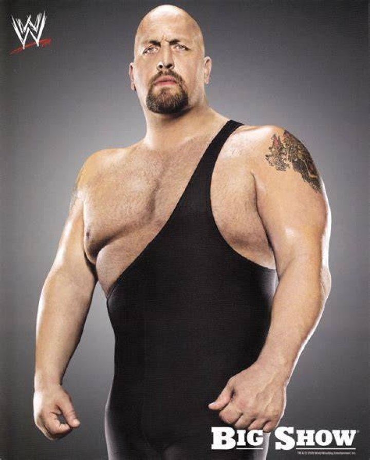 The Big Show with the Andre The Giant Memorial Battle Royal trophy.