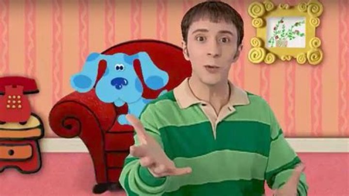 The original Blues Clues host Steve Burns, who was hugely popular with children back in the 90s, has returned explaining his "abrupt" departure from the show. Photo / Nick Jr
