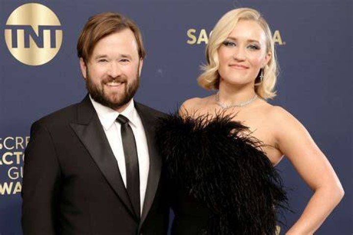 The Truth About Haley Joel Osment's Relationship With Sister Emily Osment