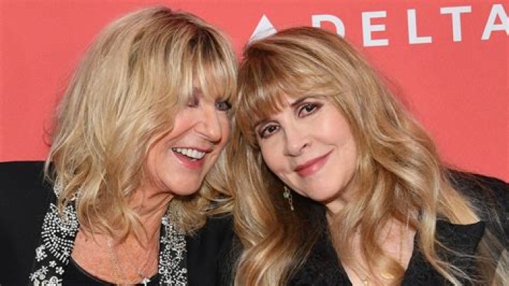 This Taylor Swift Song Helped Stevie Nicks Grieve The Loss Of Her Fleetwood Mac Bandmate