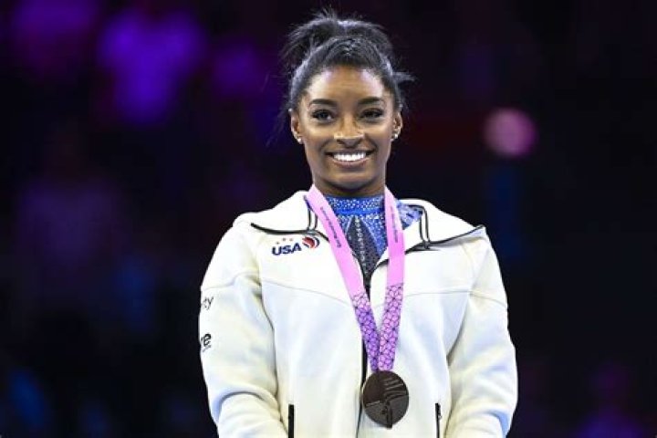“Thought She Was Hurt”: Simone Biles’ Bestfriend Reveals Unheard Details Of
Legend’s Tokyo Olympics Withdrawal