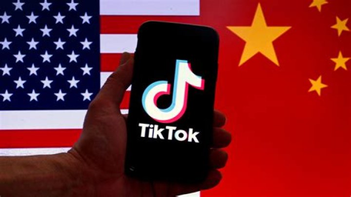 TikTok video featuring an American's confusion about the diverse skin tones in South Africa becomes a hilarious lesson on Mzansi's unique perspective on being "coloured" TikTok video featuring an American's confusion about the diverse skin tones in South Africa becomes a hilarious lesson on Mzansi's unique perspective on being "coloured"