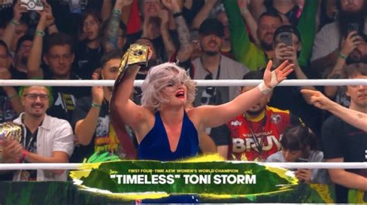 Toni Storm with the SWA Championship