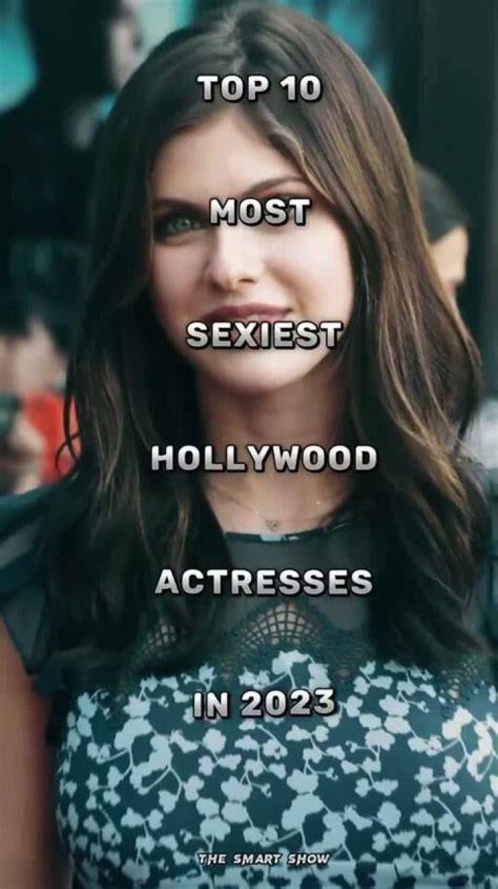 Top 10 Most Sexiest Hollywood Actresses 2024
