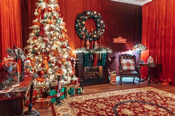 Traditional Christmas set