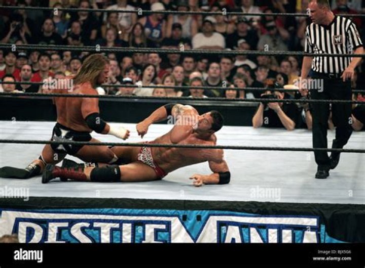 Triple H v Batista WrestleMania 35 Cropped