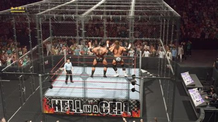 Triple H vs Batista HIAC