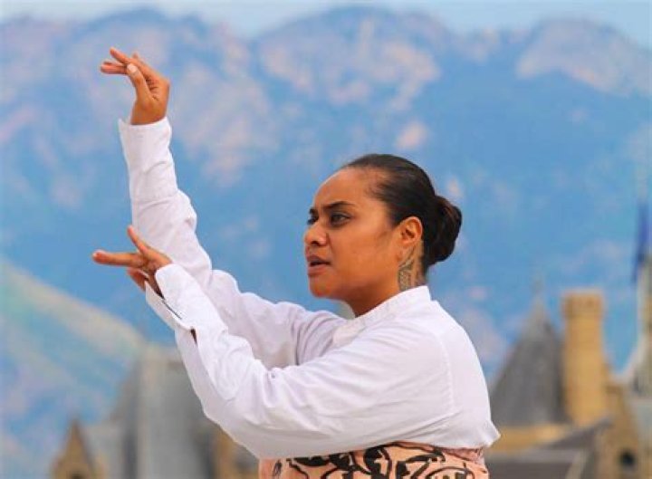 Tupe Lualua, dancer and choreographer.