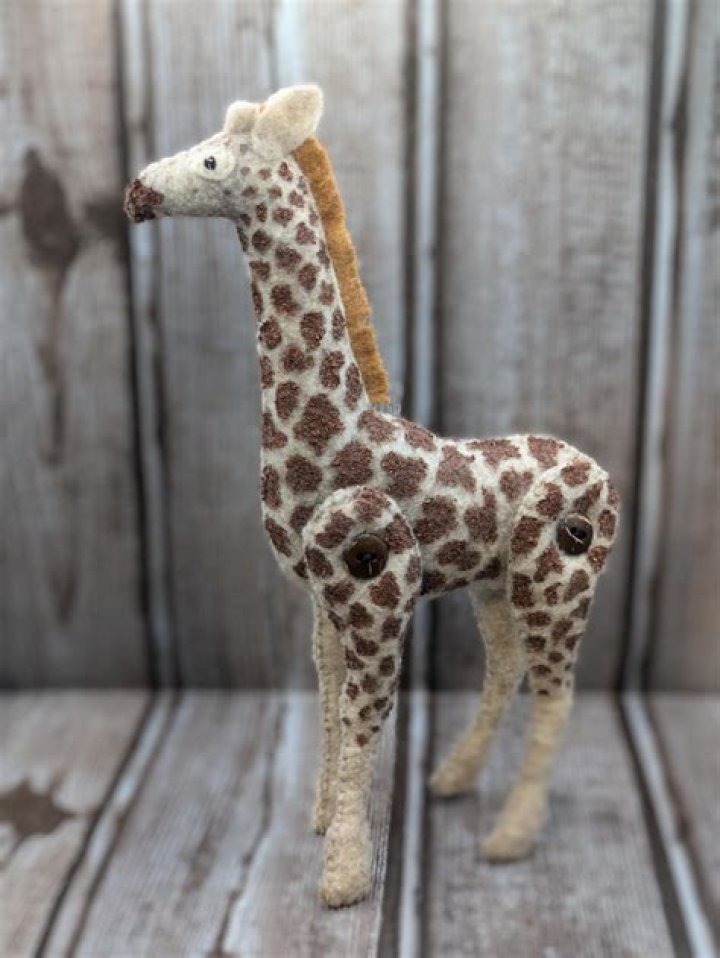 TWIGGA a Miniature Giraffe Pattern PDF Etsy