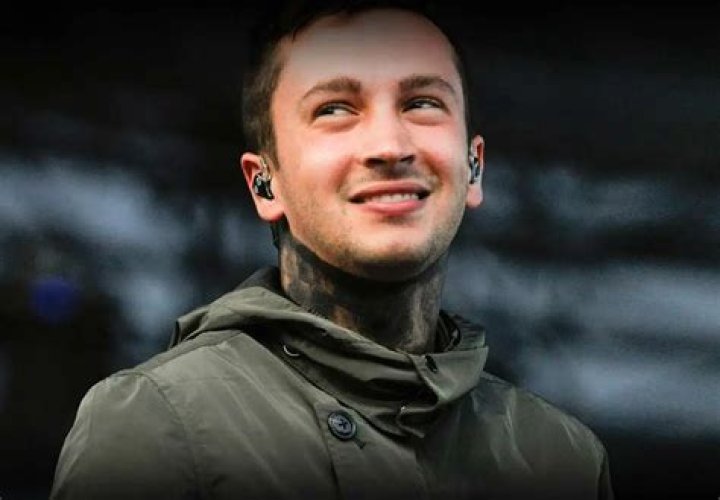 Tyler Joseph Age, Net worth: Weight, Wife, Bio-Wiki, Kids