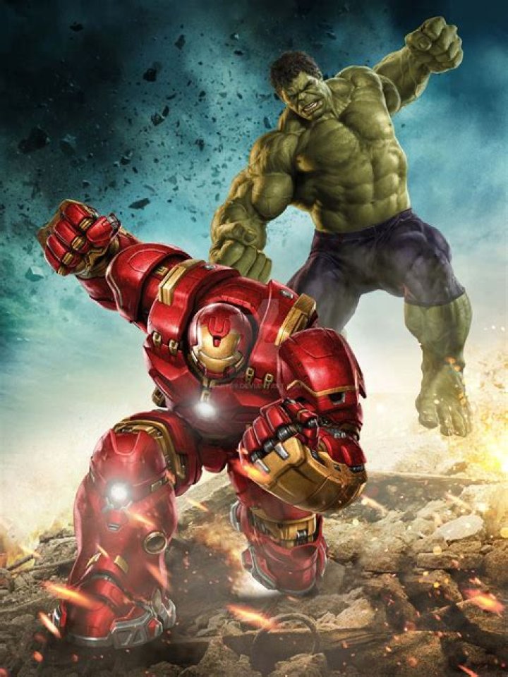 Ultimate Iron Man fighting Hulk in Ultimate Human