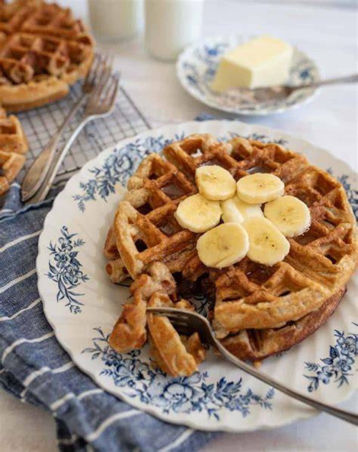 Uncle Waffles, another shout out, Drake